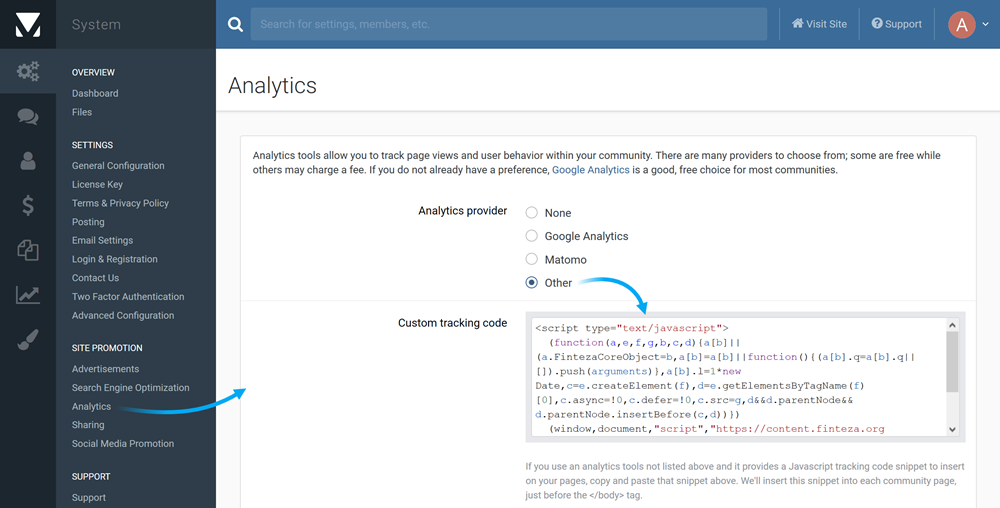 Вставьте код Finteza в поле "Custom tracking code"